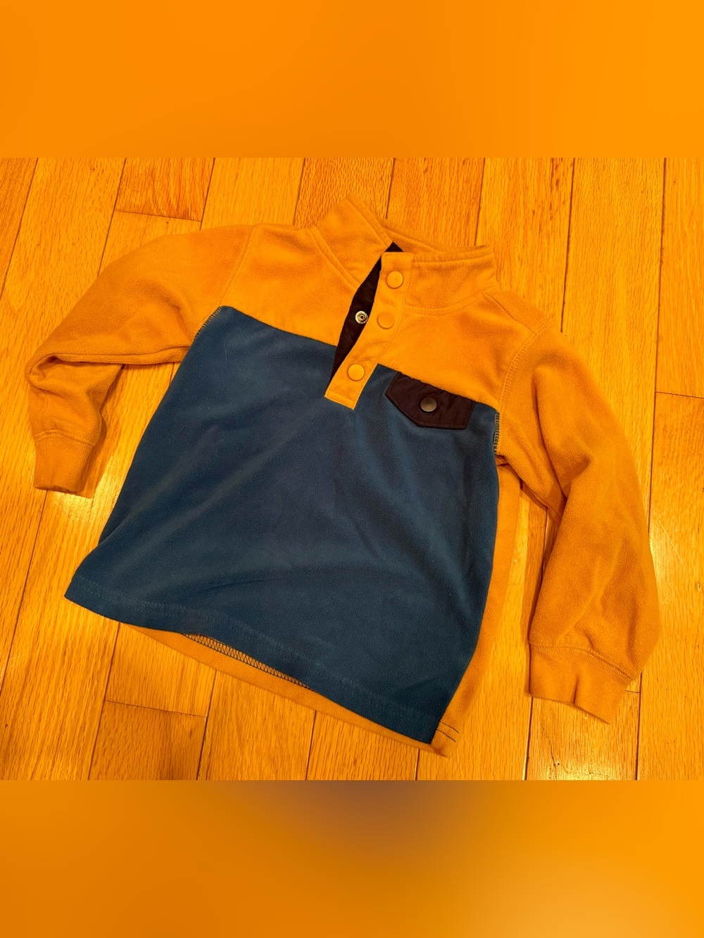 Carter's Mustard & Navy Colorblock Pullover Size 3T